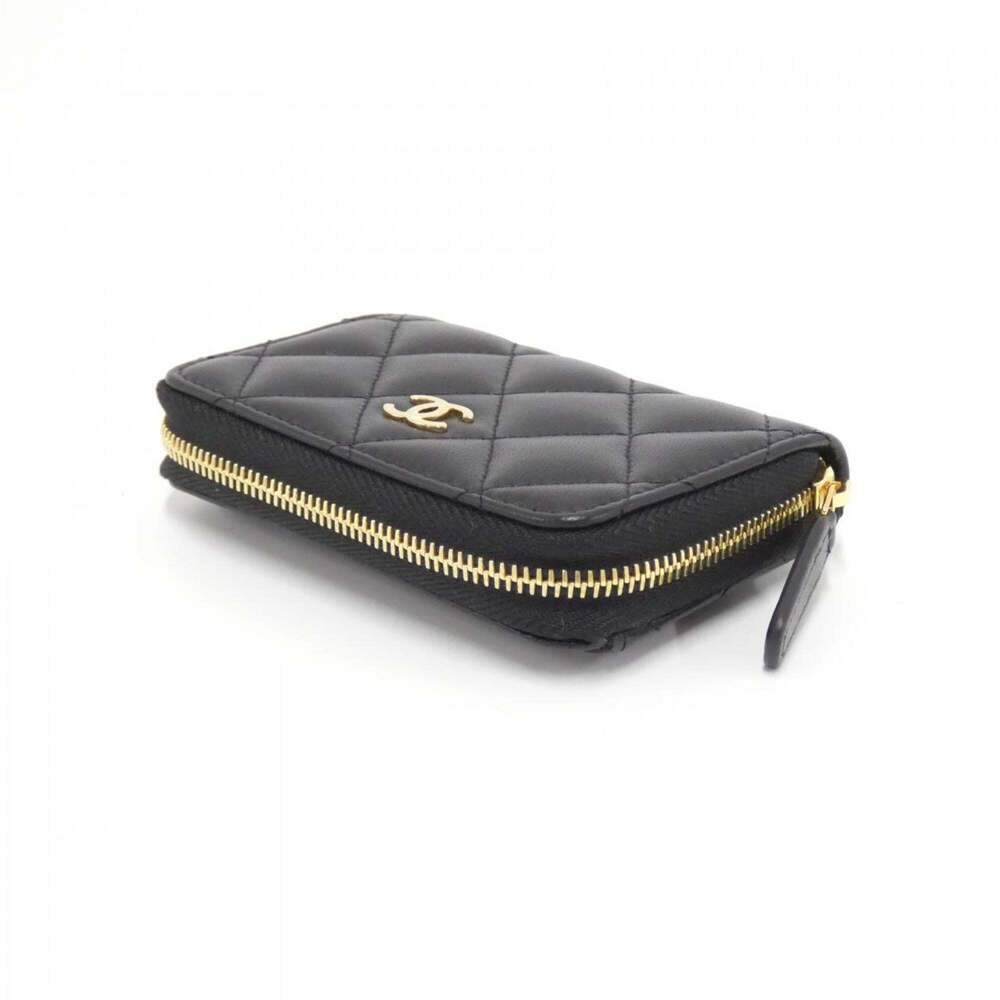 CHANEL Black Wallet - Picture 3 of 5